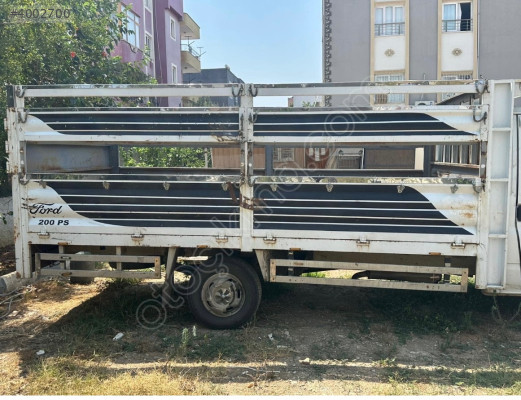 Ford transit kasası çift teker 200 ps