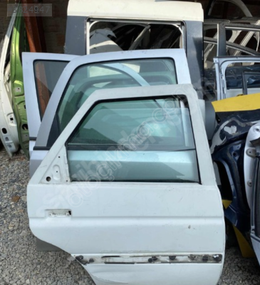 FORD ESCORT SAĞ ARKA KAPI ORJİNAL EYUPCAN OTO'DA