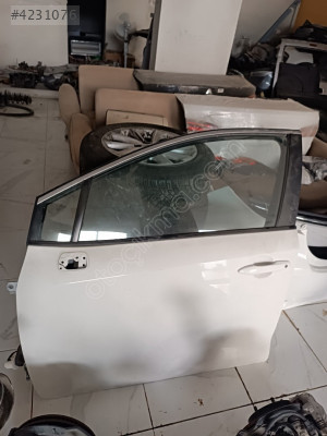 Corolla 2021 sol ön kapı hatasız boyasız