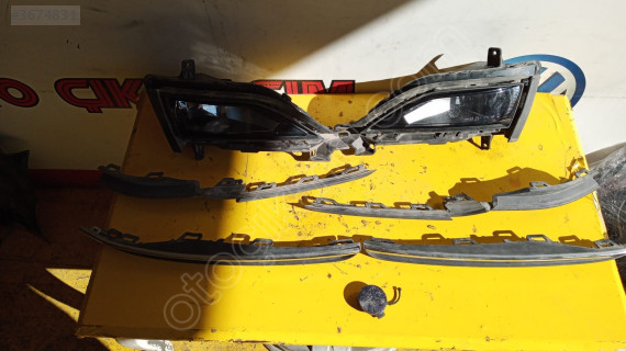 Volkswagen Golf 7.5 Modeli İçin Ön Tampon Seti