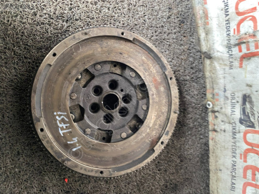 VOLKSWAGEN TİGUAN 1.4 TFSİ 2008-2018 ÜÇEL OTO ÇIKMA BURSA