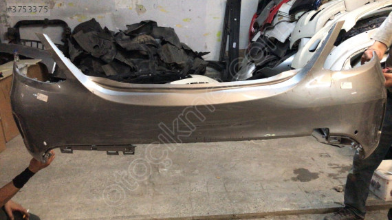 MERCEDES W205 AMG ARKA TAMPON VE TÜM ÇIKMA PARÇALAR