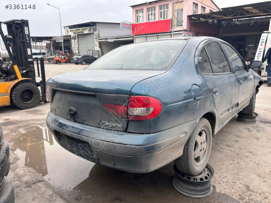 RENAULT MEGANE 1 ARKA TAMPON 1997-2001 MODEL
