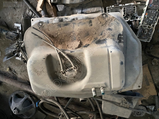 2001 model slx bezin yakıt deposu