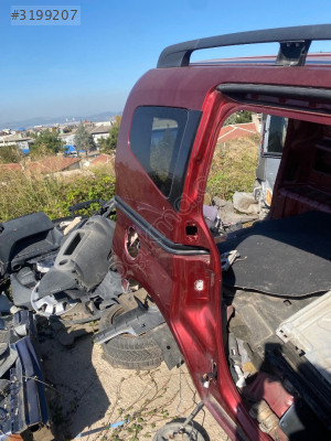 Fiat fiorino sağ arka çamurluk kesme