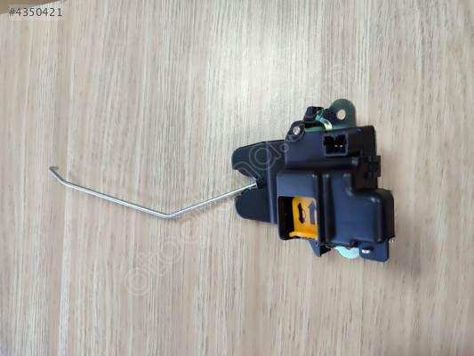 BAGAJ KİLİDİ CERATO 08-14