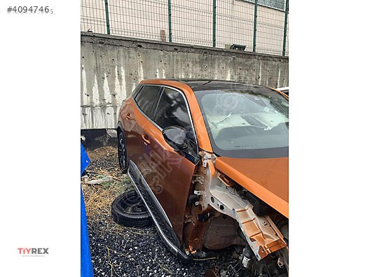 PEUGEOT 2008 SOL ÖN KAPI SÖKME DOLU HATASIZ ORJINAL