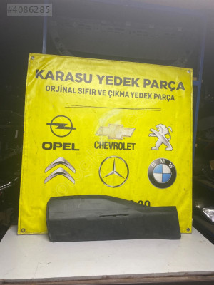 Citroen C4 2025 Sol Arka Kapı Bandı 9860956780