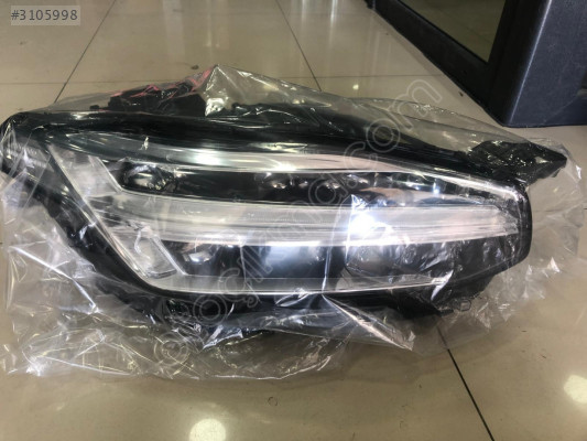 VOLVO XC90 2014-2024 SAĞ FAR LED 31656990