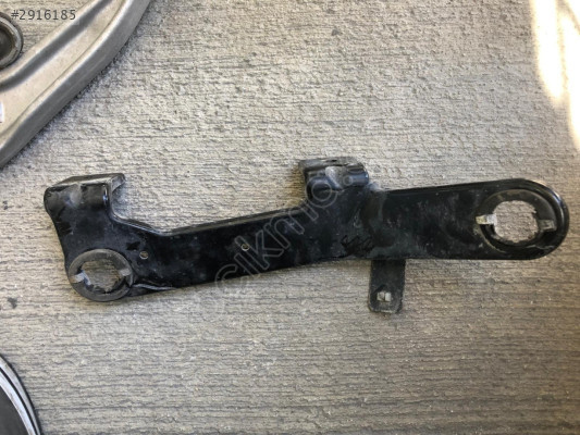 MASERATİ GHİBLİ MONTAJ BRAKETİ