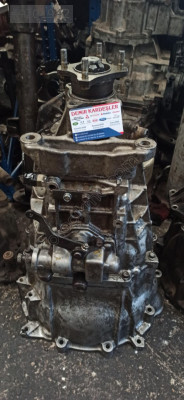 Mitsubishi canter 711 çıkma şanzıman