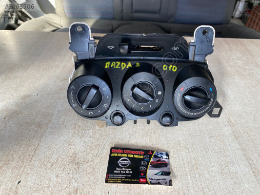 Mazda 2 Hatasız Orijinal Klima & Kalorifer Kontrol Paneli