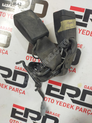 RENAULT MEGANE 4 EMNİYET KEMERİ TOKASI ARKA ORTA 878175322R
