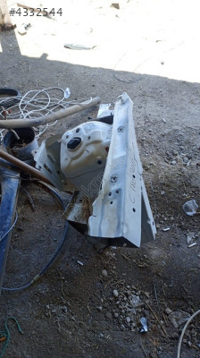 MERCEDES C180 SAĞ ÖN ŞASİ KOLU ÇIKMA ORJİNAL