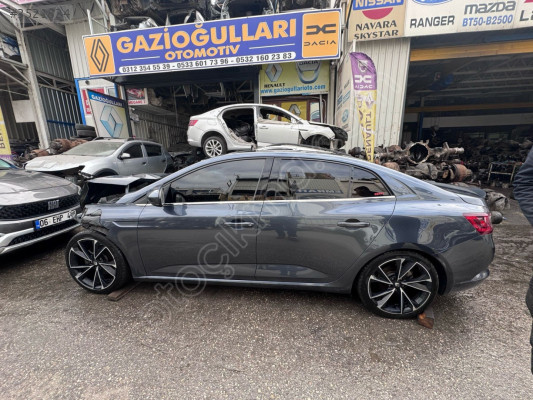 Renault Megane 4 Çıkma 1.3 Tce Sağ Sol Tabla