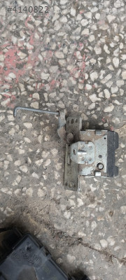 Opel Corsa C bagaj kilidi