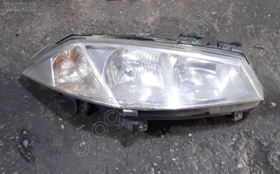 RENAULT MEGANE 2 SAĞ ÖN FAR ORJ ÇIKMA