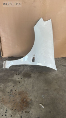 Talia kasa 2010 Symbol sol ön çamurluk