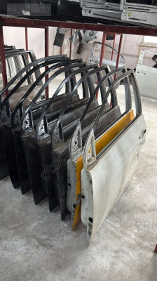 TOYOTA COROLLA ÇIKMA ORJİNAL SOL ÖN KAPI BD1