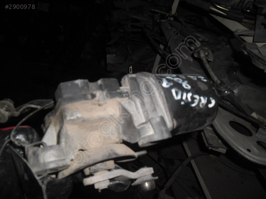 TOYOTA CRESSİDA 1990 2.2 BENZİNLİ 22R 4 SİLİNDİR SİLECEK MOTORU