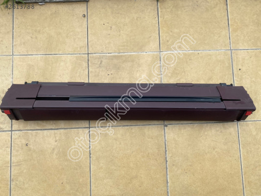PORSCHE PANAMERA BAGAJ PERDESİ ELEKTRİKLİ