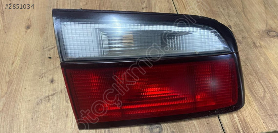 Mazda 626 STW sol iç stop Lambası