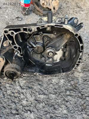 RENAULT KANGOO CLIO KOMPİLE ŞANZIMAN ARAÇTAN SÖKME