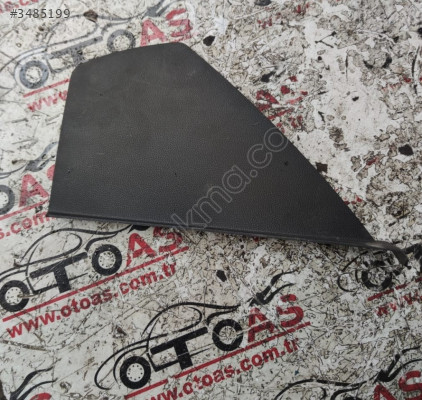DACİA DUSTER 2022 MODEL GÖĞÜS PLASTİĞİ 689214375R