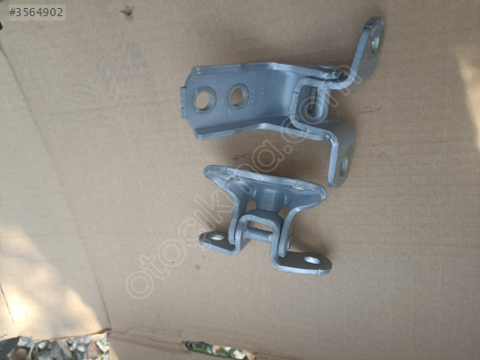 Toyota Corolla sol ön kapı menteşesi