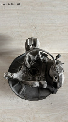 3C0407257C VOLKSWAGEN PASSAT CC ÖN AKS TAŞIYICI SAĞ SOL