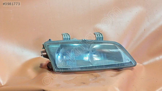 nissan primera sağ far