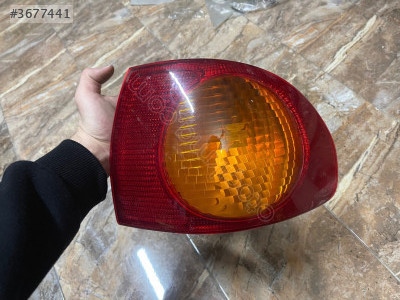 Corolla E120 Sağ Stop Farba