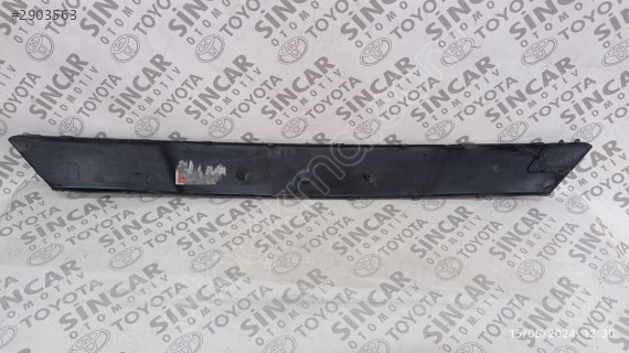 OPEL ASTRA J ÖN PLAKALIK ALT PLASTİĞİ ÇIKMA ORJİNAL 13368664