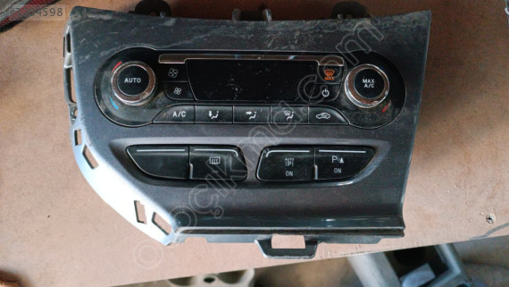 Focus 3 klima kontrol paneli