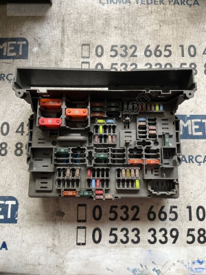 ÇIKMA BMW E87 9119446-03 911944603 SİGORTA KUTUSU