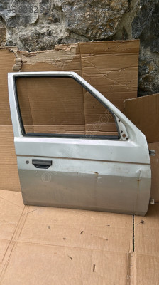 Skoda favorit sağ ön kapı