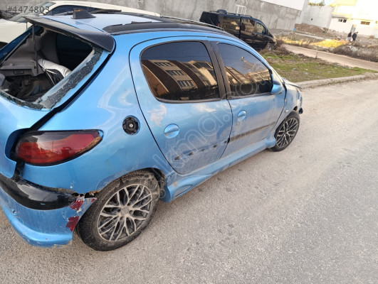 Araç çalışır faal durumda    görünen kaporta masrafı var