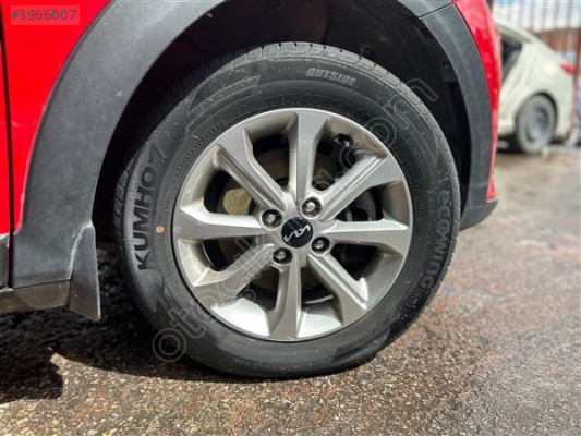 2022 Kia Stonic 15 İnç Jant