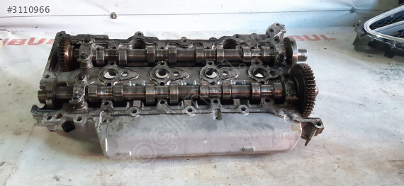 Mercedes C 205 SİLİNDİR KAPAĞI ÜST DOLU EKSANTRİKLERLE BERA
