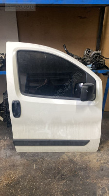 Fiat fiorino çıkma sağ ön kapı