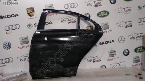 MERCEDES W205 C SERİSİ 2015-2016 ÇIKMA SOL ARKA KAPI