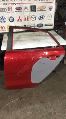 2017-2024 KİA RİO SOL ARKA KAPI