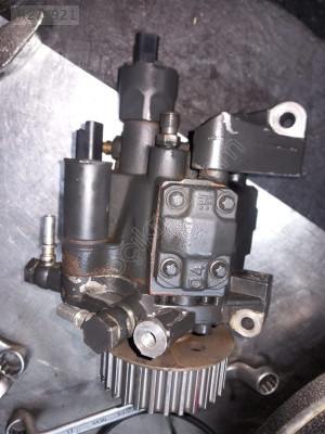 Renault Fluence 1.5 dci 110 luk mazot pompası