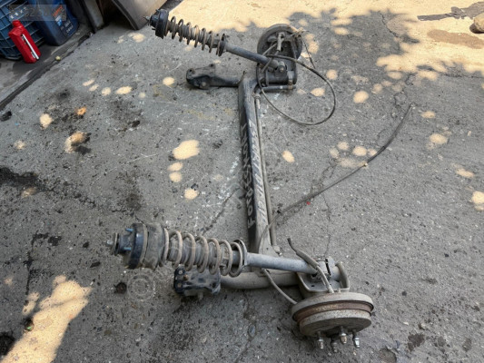 FORD ESCORT ARKA HELEZON YAYI ORJİNAL ÇIKMA