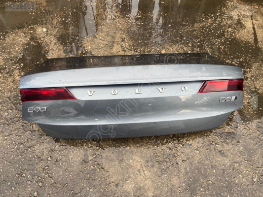 VOLVO S90 D5 2019 BAGAJ KAPAĞI HATASIZ BOYASIZ ORJİNAL