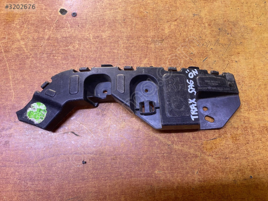 CHEVROLET TRAX SAĞ ÖN TAMPON BRAKETİ ÇIKMA 95298860 CANCAN OPEL