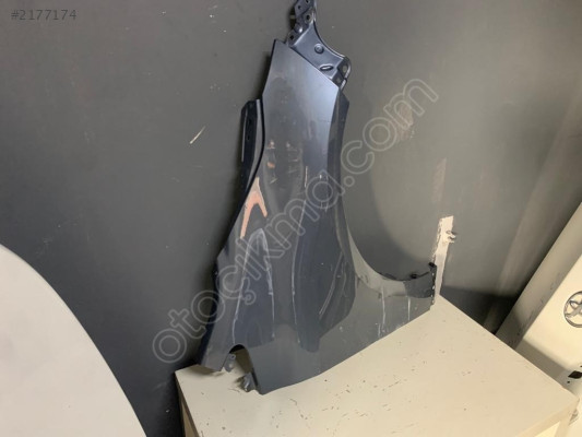 TOYOTA COROLLA 2019 2020 2021 2022 2023 SAĞ ÖN ÇAMURLUK ÇIKM