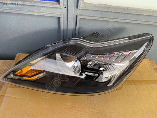 FORD FOCUS 2011 TİTANİUM ÇIKMA İTHAL YENİ SOL FAR