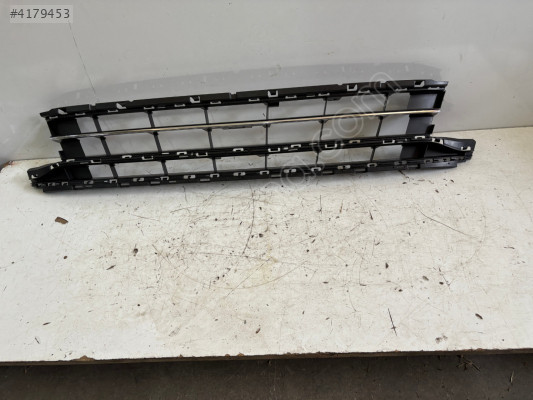 VOLKSWAGEN PASSAT B7 ÖN TAMPON IZGARASI