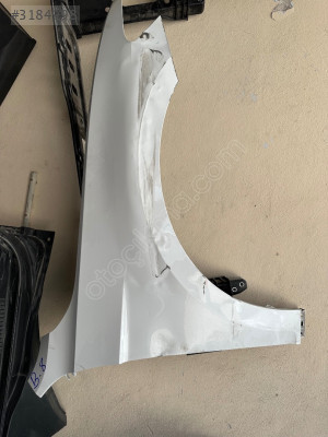 PASSAT B 8 SAĞ ÖN ÇAMURLUK